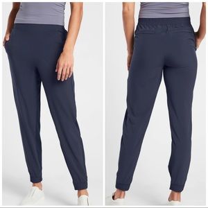 ATHLETA Brooklyn Joggers 14 PETITE